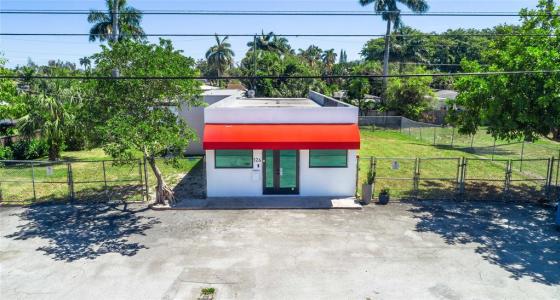 126 NE 1st Ave, Dania Beach, Florida 33004