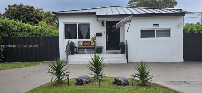 5870 NW 38th St, Virginia Gardens, Floride 33166, États-Unis