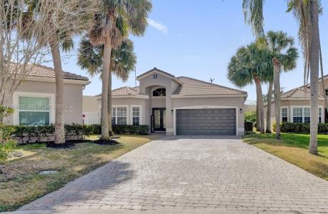 4072 NW 62nd Ct, Coconut Creek, Florida 33073