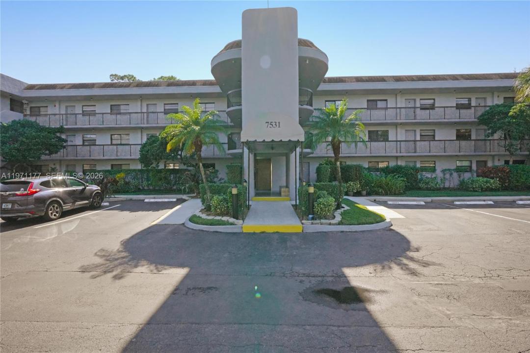 7531 NW 79th Ave 205, Tamarac, Floride 33321, États-Unis
