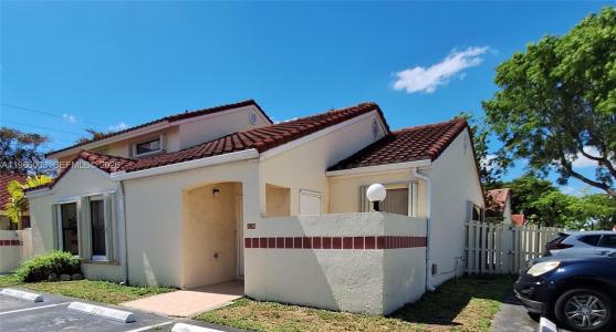 3214 San Remo Cir, Homestead, Florida 33035, USA