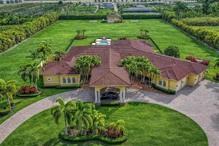 14901 SW 179 Av, Miami, Florida 33196, USA