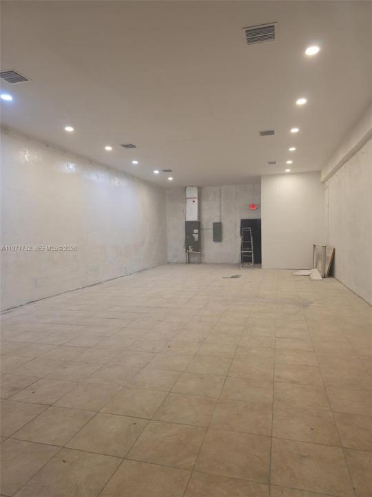 1350 NW 62nd St, Miami, Floride 33147, États-Unis