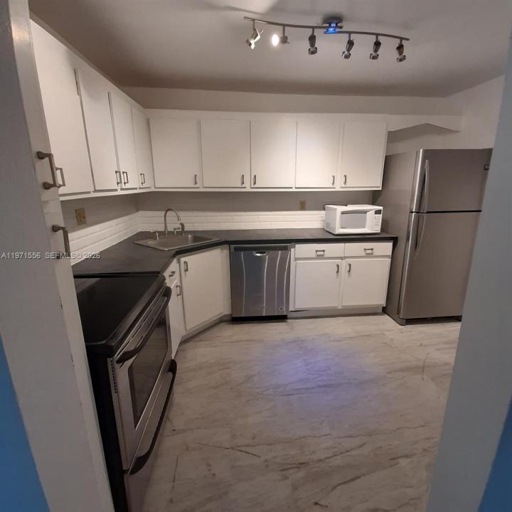 2750 NE 183rd St 1912, Aventura, Flórida 33160, Estados Unidos