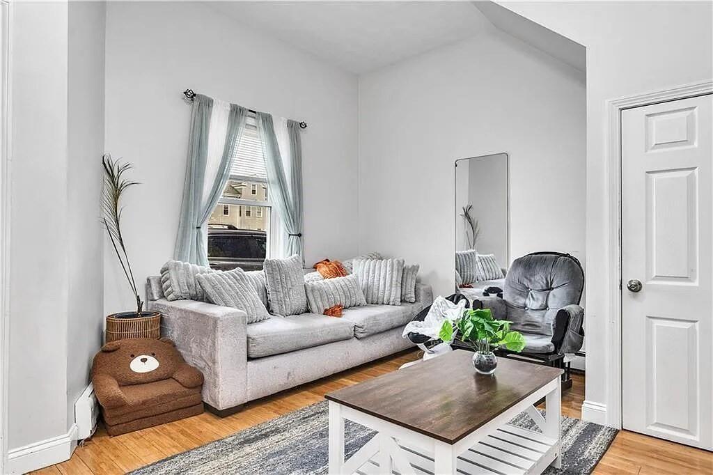 186 Federal Street 1, Providence, Rhode Island 02903, USA