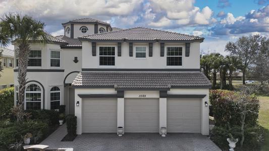 11585 SW Fieldstone Way, Port Saint Lucie, Florida 34987