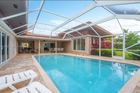 811 N Highland Dr, Hollywood, Florida 33021, USA