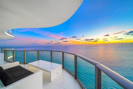 19575 Collins Ave 30, Sunny Isles Beach, 佛羅里達州 33160, 美國