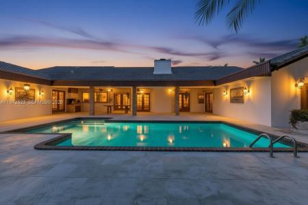 15305 SW 74th Ct, Palmetto Bay, Florida 33157, USA