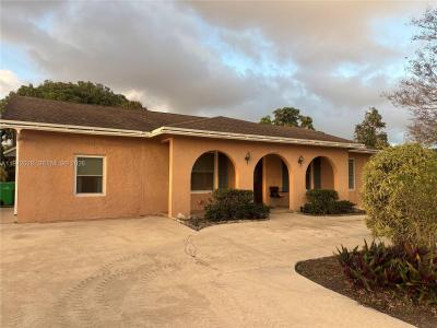 11055 NW 27th Pl, Sunrise, Florida 33322, USA