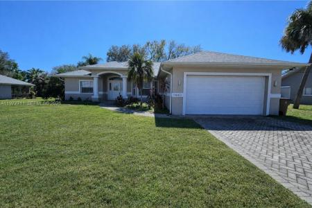 1440 GRAHAM CIR 1440, Lehigh Acres, פלורידה 33936, ארצות הברית של אמריקה