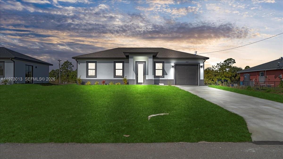 1143 BARFIELD ST E, Lehigh Acres, Florida 33974, Stati Uniti
