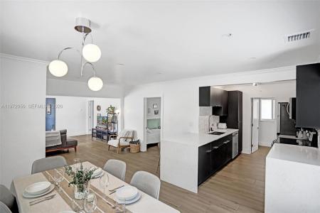 3320 NE 13th Ave 3320, Oakland Park, Florida 33334, Stati Uniti