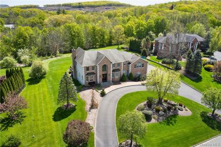 17 Constitution Court, Tuxedo, Nova Iorque 10987, Estados Unidos