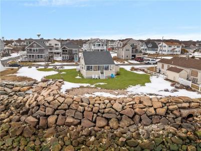 28 Glenwood Avenue, Narragansett, RI 02882, USA