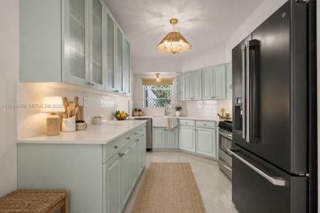 9241 Marine Dr, Cutler Bay, Florida 33189, USA