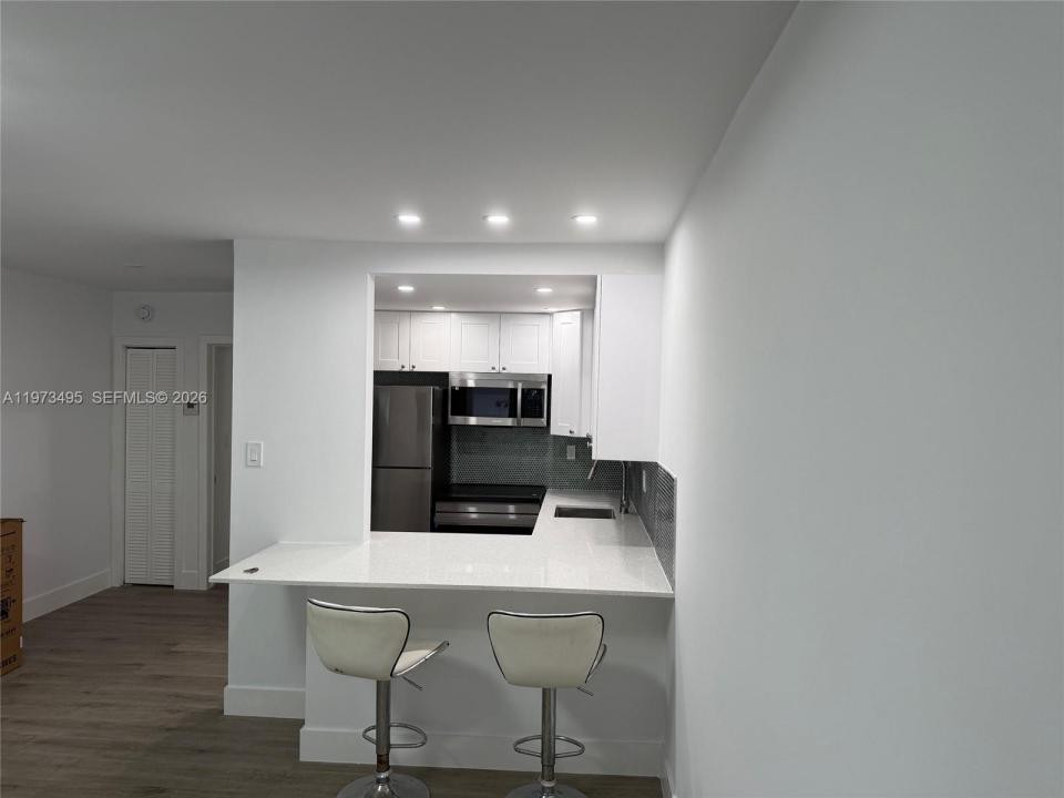 926 Michigan Ave 12, Miami Beach, فلوريدا 33139, الولايات المتحدة