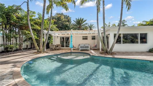 2037 Windward Dr, Lauderdale By The Sea, Florida 33062, USA