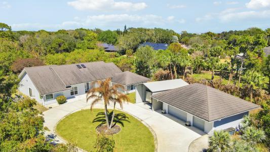 815 NE Stokes Terrace, Jensen Beach, Florida 34957
