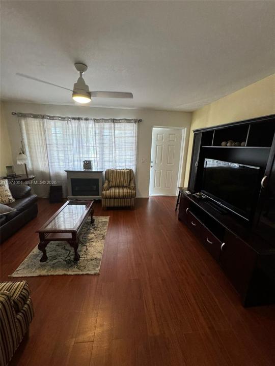 221 Kent M 221, West Palm Beach, Florida 33417, Stati Uniti