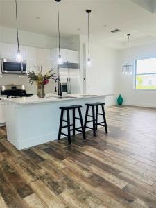 3365 Douglas RD, Port Charlotte, Florida 33980