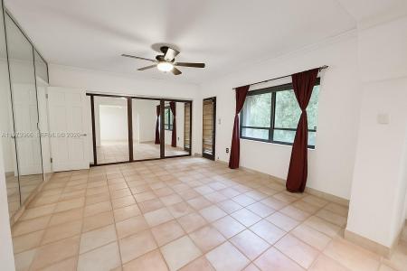 1915 Country Club Prado, Coral Gables, Florida 33134, USA