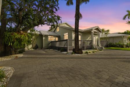 122 S Lake Drive, Lantana, פלורידה 33462, ארצות הברית של אמריקה 