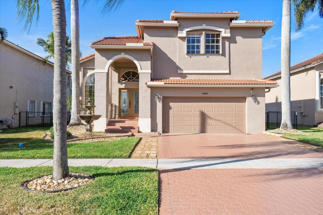 18435 NW 10th Street, Pembroke Pines, Florida 33029