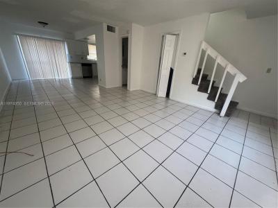 2606 NW 52nd Ave D15, Lauderhill, Florida 33313, USA