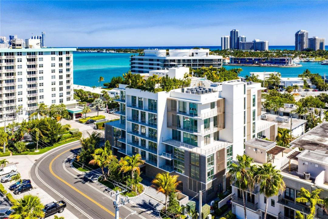 10281 W Bay Harbor Dr 505, Bay Harbor Islands, Floride 33154, États-Unis