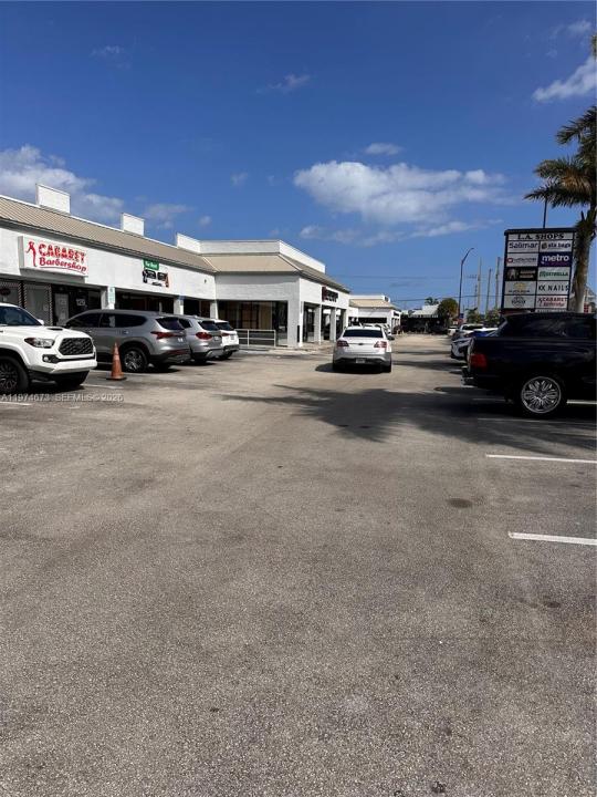 89-99 E Oakland Park Blvd 89-99, Oakland Park, Florida 33334, Stati Uniti