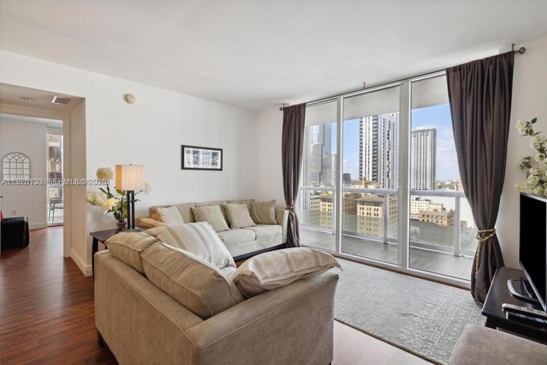 50 Biscayne Blvd 2111, Miami, Florida 33132, Stati Uniti