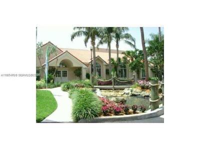 3390 N Pinewalk Dr N 1038, Margate, Florida 33063, USA