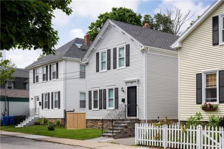 30 East Bowery Street, Newport, Rhode Island 02840, USA