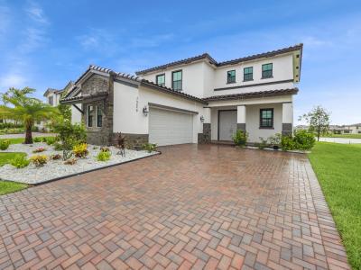 1325 Whitcombe Drive, Royal Palm Beach, Florida 33411, USA