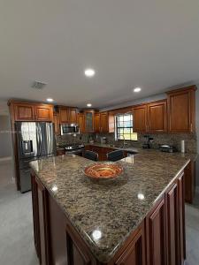 1771 NW 191st St, Miami Gardens, Florida 33056, USA