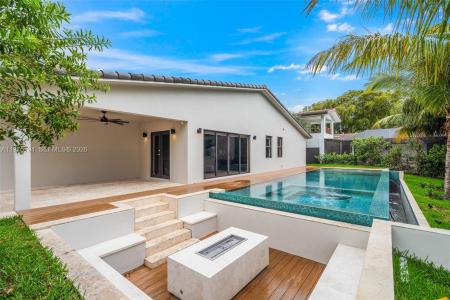 14412 Rosewood Rd, Miami Lakes, Floride 33014, États-Unis