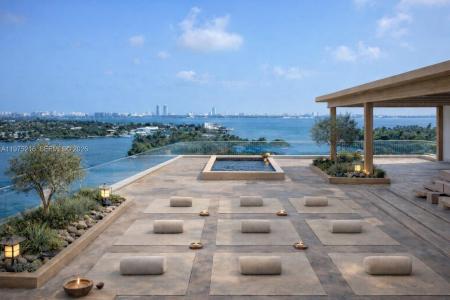 7904 West Dr. Penthouse, North Bay Village, Floride 33141, États-Unis