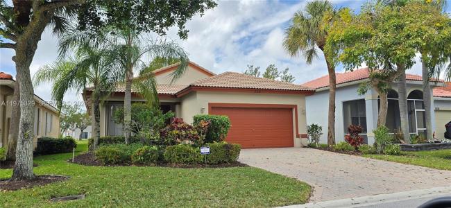 8214 Bellafiore Way, Boynton Beach, Florida 33472, USA