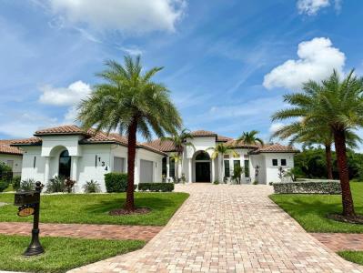 134 SE Fiore Bello, Port St. Lucie, Florida 34984
