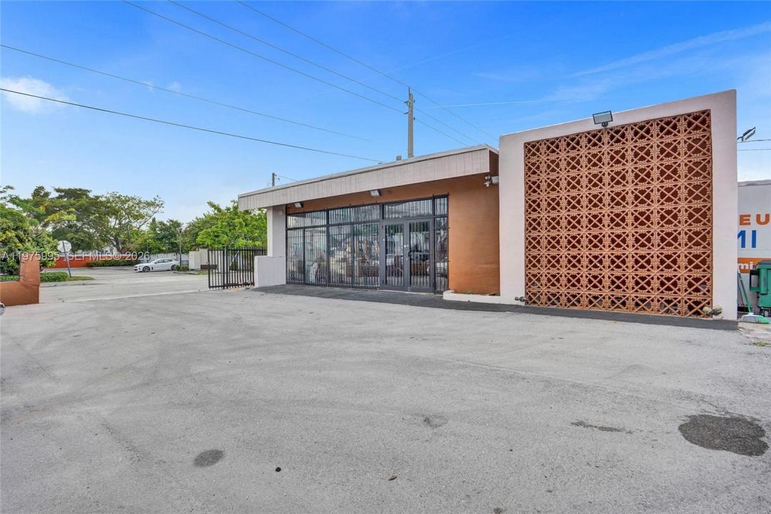 5595 NW 17th Ave, Miami, Floride 33142, États-Unis