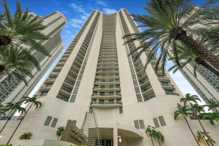 15901 Collins Avenue 3804, Sunny Isles Beach, Florida 33160