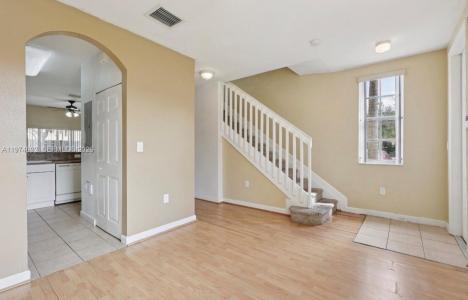 1650 NE 33rd Rd 112-10, Homestead, Florida 33033, USA