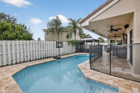 1051 NW 124th Terrace, Sunrise, Floryda 33323, USA