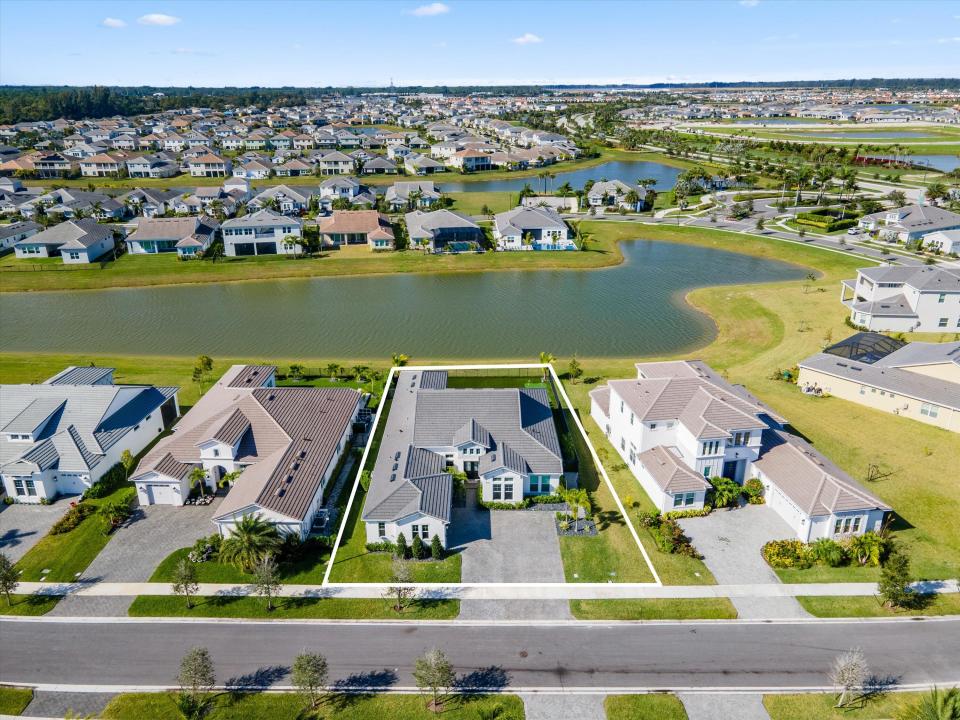 4727 Estates Circle, Westlake, Florida 33470, USA