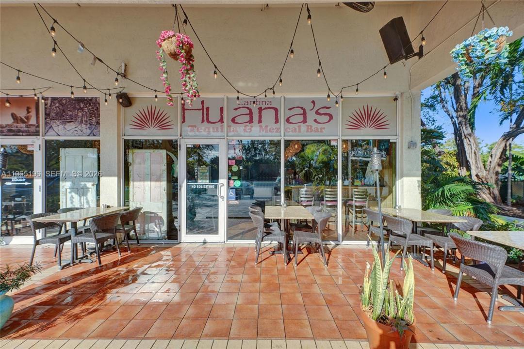 15400 Biscayne Blvd, North Miami, Florida 33160, Stati Uniti