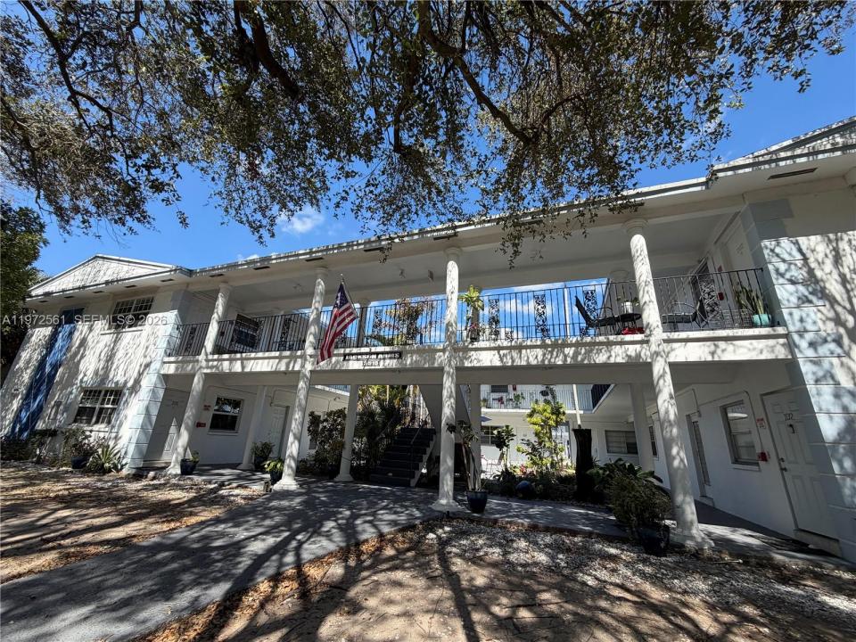 3515 Van Buren St 102, Hollywood, Floride 33021, États-Unis