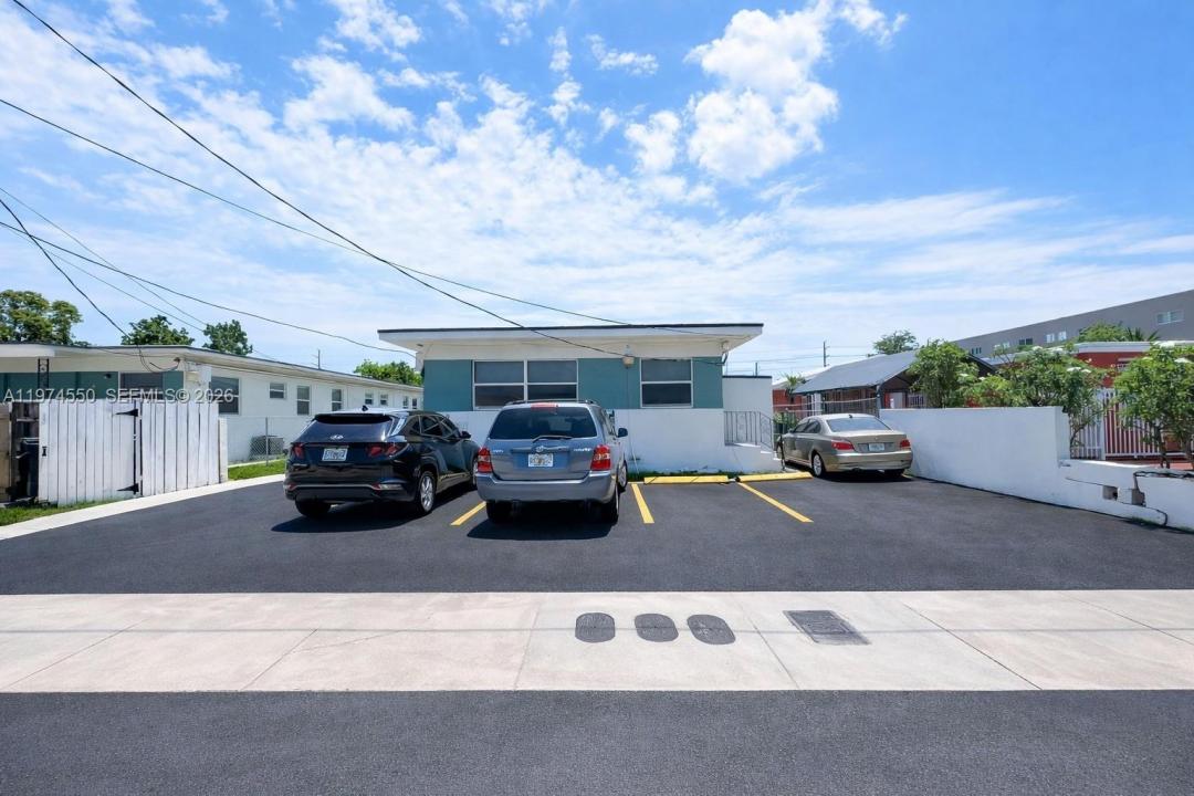 2150 NW 24th St, Miami, Florida 33142, Stati Uniti