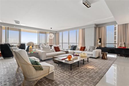 17749 Collins Ave 902, Sunny Isles Beach, Floryda 33160, USA