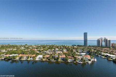 19707 Turnberry Way 28J, Aventura, Florida 33180, USA